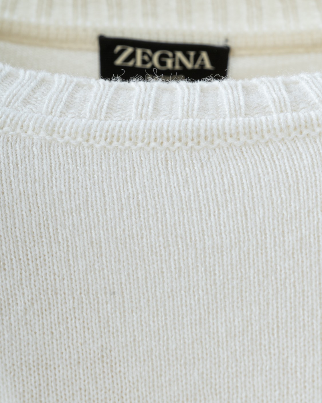 shop ZEGNA  Pull: Zegna maglia girocollo in cashco.
Fondo, colletto e polsini a costine.
Vestibilità regolare.
Composizione: 55% cashmere 45% cotone.
Fabbricato in Italia.. UAQ20 110-N91 number 1653151
